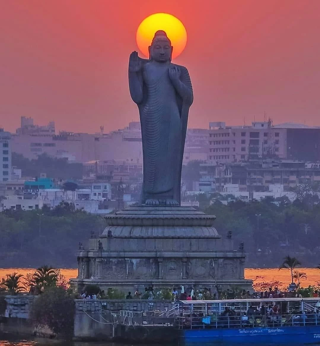 Hussain Sagar Lake